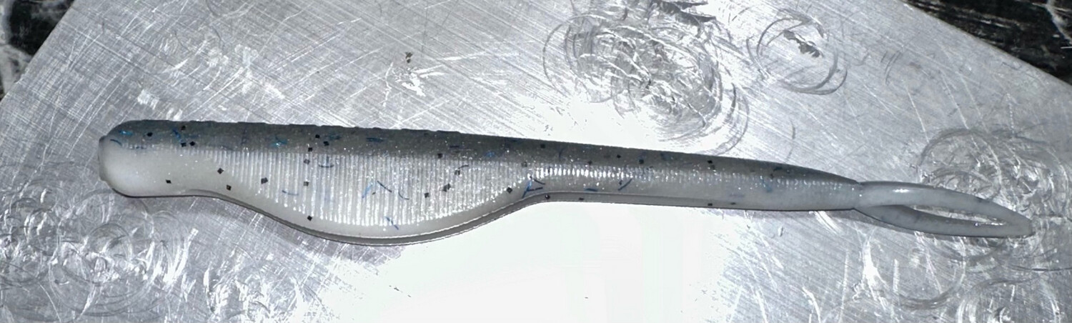 Magnum 6.5 Inch Split Tail Jerk, Shad