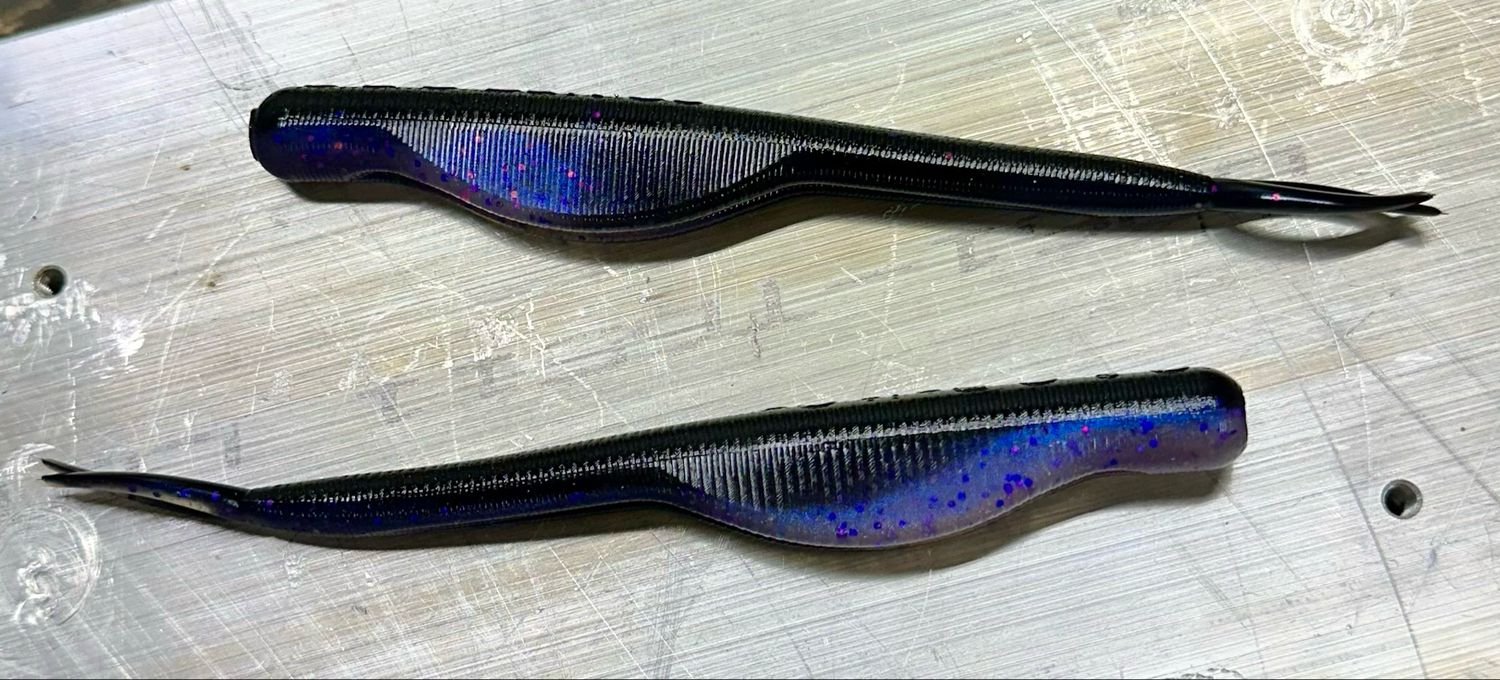 Magnum Split Tail Jerk, Cosmic Wine