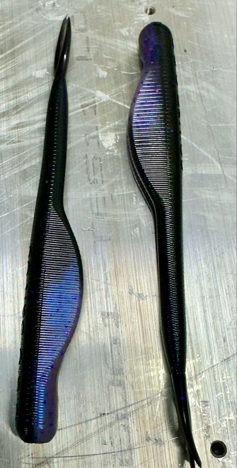 Magnum Split Tail Jerk, Cosmic Wine