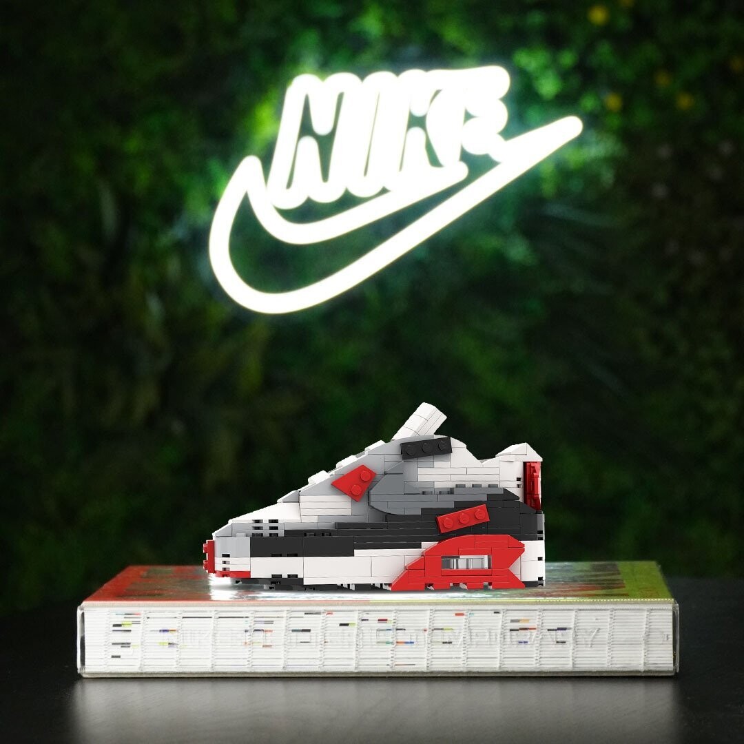 PRE-ORDER - SNEAKRBRICK 2.0 Air Max 90 Infrared