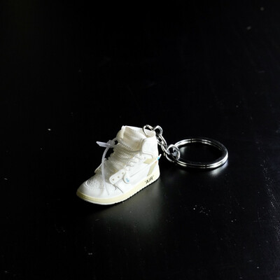 SNEAKR Keychain AJ1 White Off White