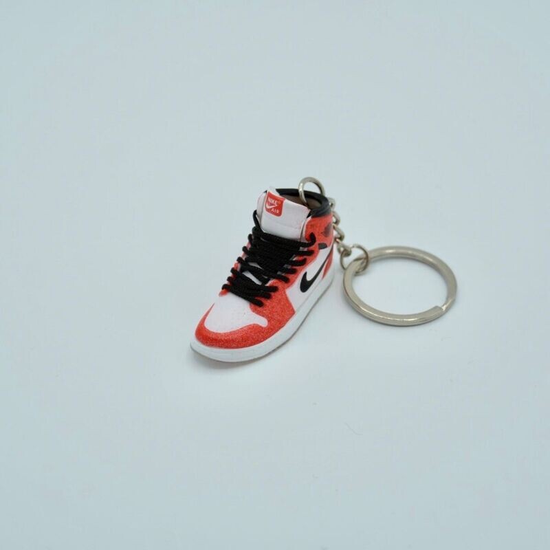 SNEAKR Keychain Jordan 1 Retro High Trophy Room Chicago