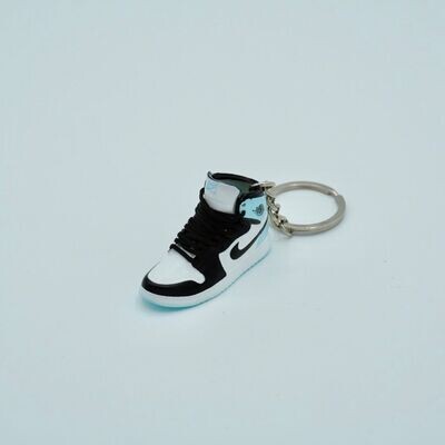 SNEAKR Keychain Jordan 1 Retro High Igloo
