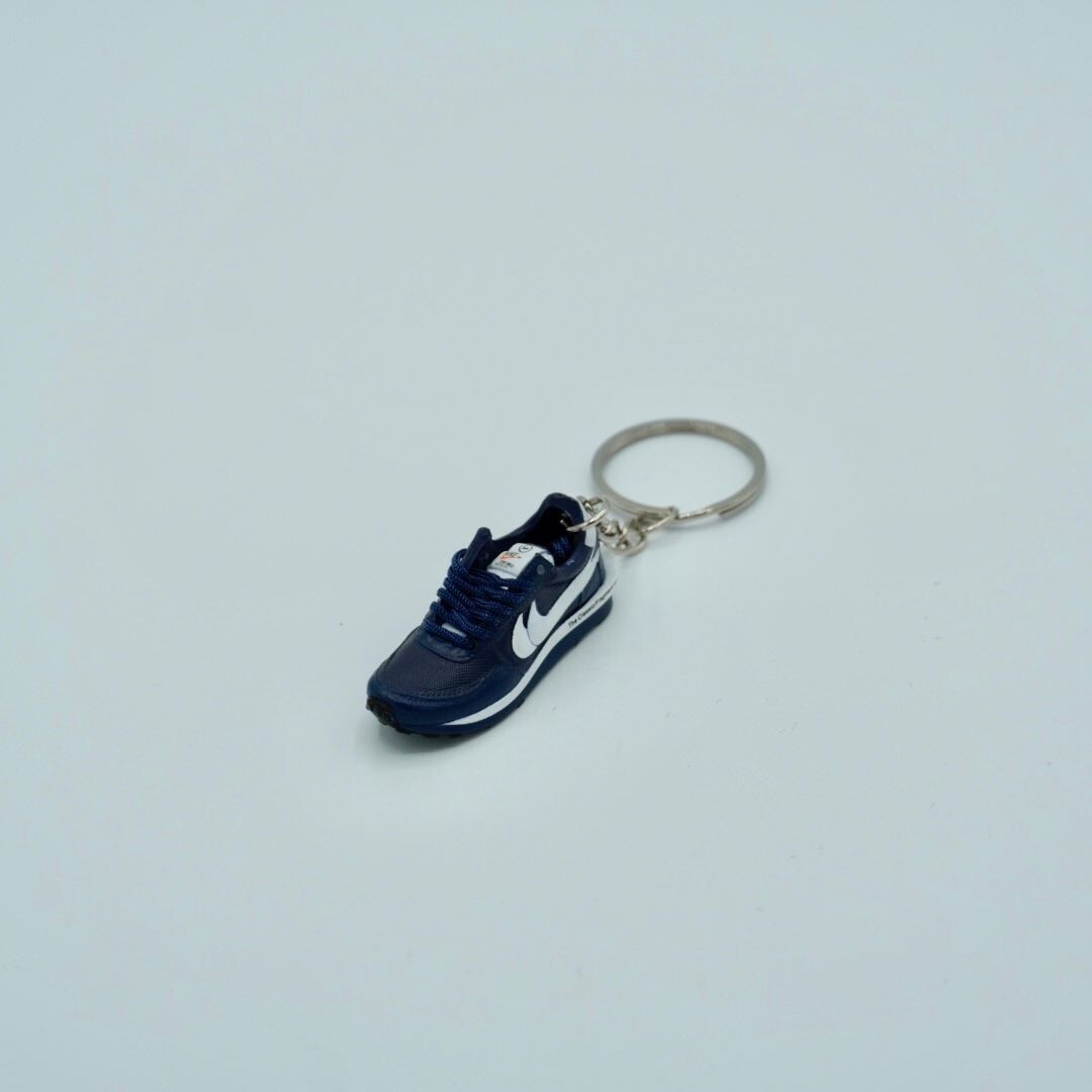 SNEAKR Keychain Nike LD Waffle SF sacai Fragment Blue Void