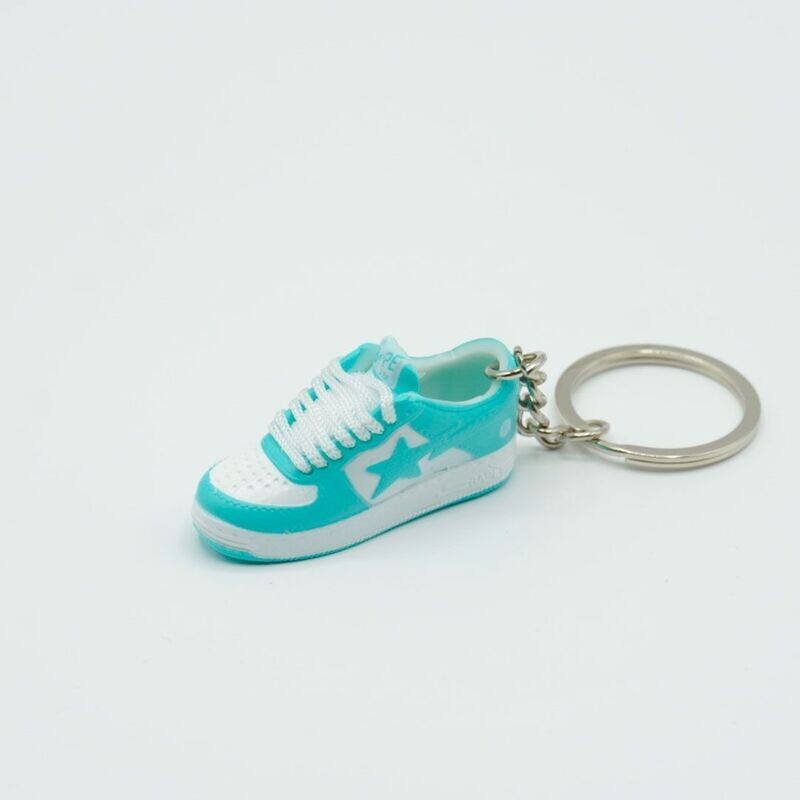 SNEAKR Keychain Bapesta Mint Skate