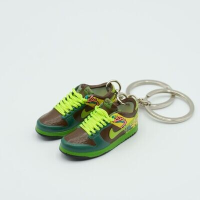 SNEAKR Keychain SB Dunk Low DE LA SOUL