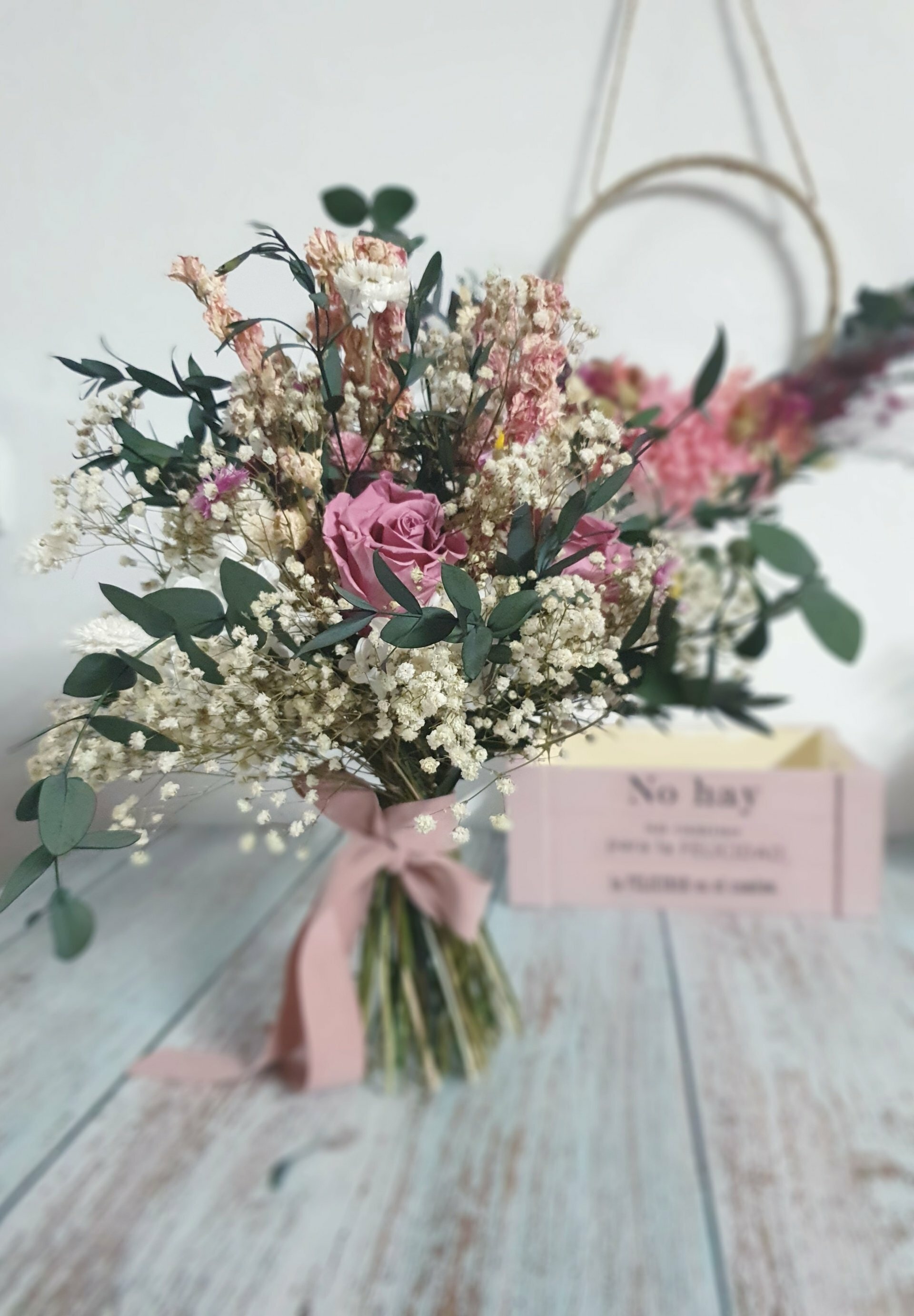 Ramo de novia flores preservadas estilo silvestre