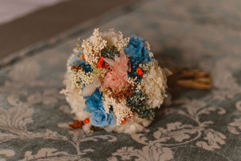 Mini Bouquet ramo de novia flores preservadas azul