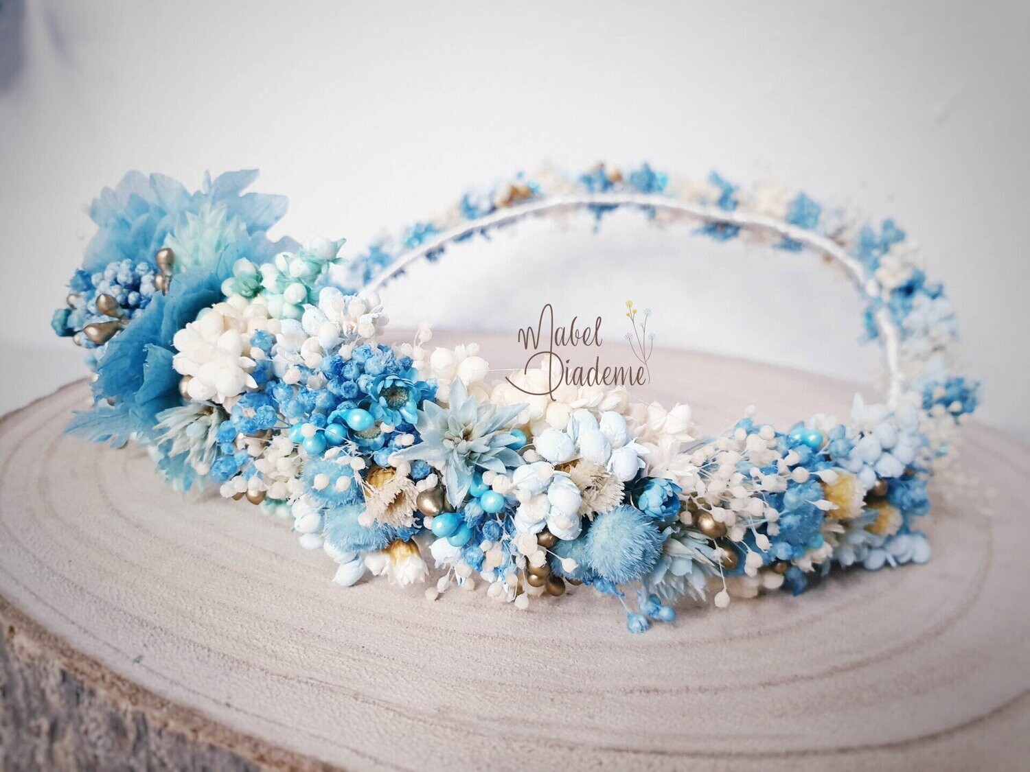 Corona comunión flores preservadas tonos azules