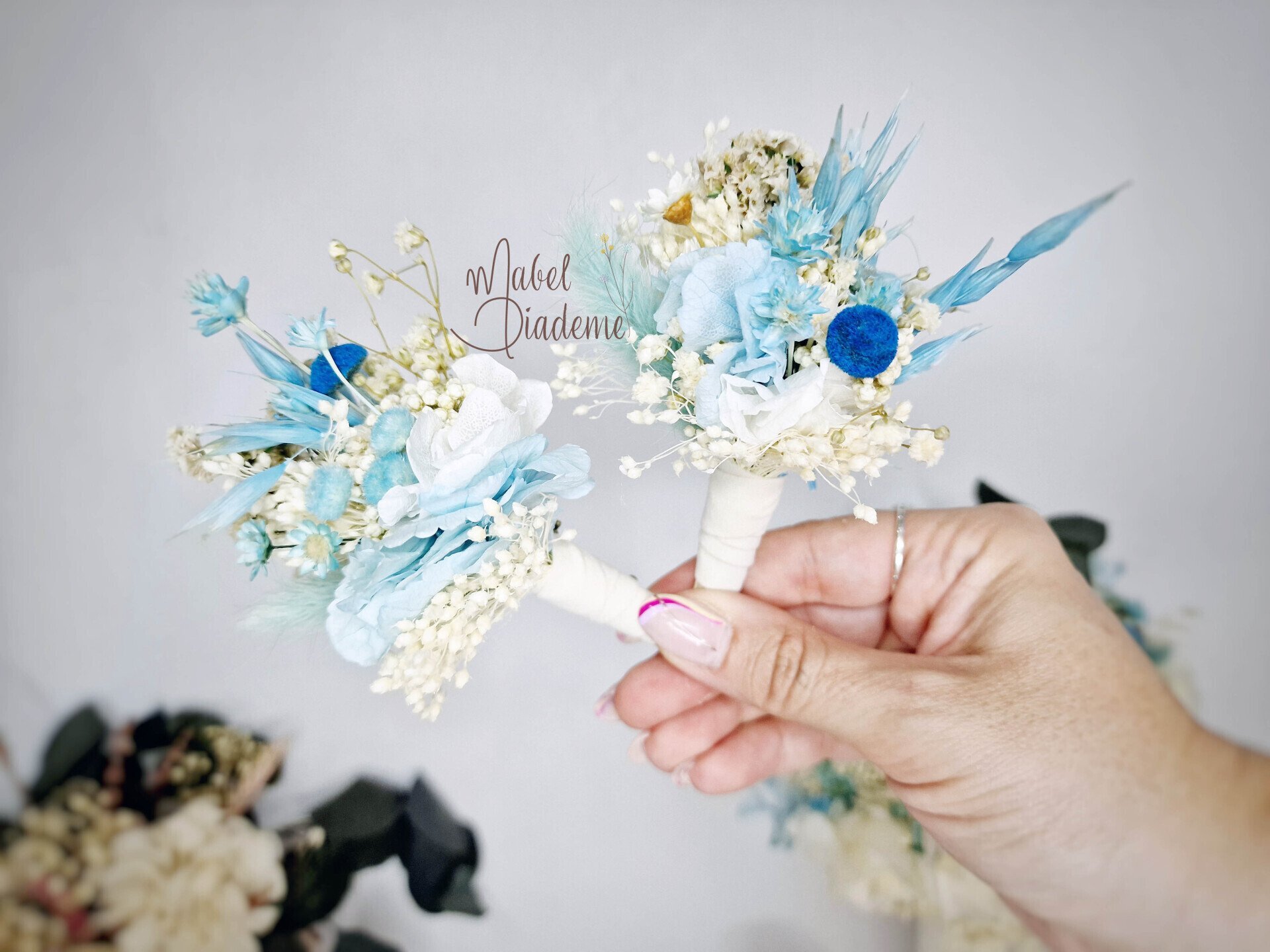 Ramo de novia flores preservadas bouquet rosas azul celeste