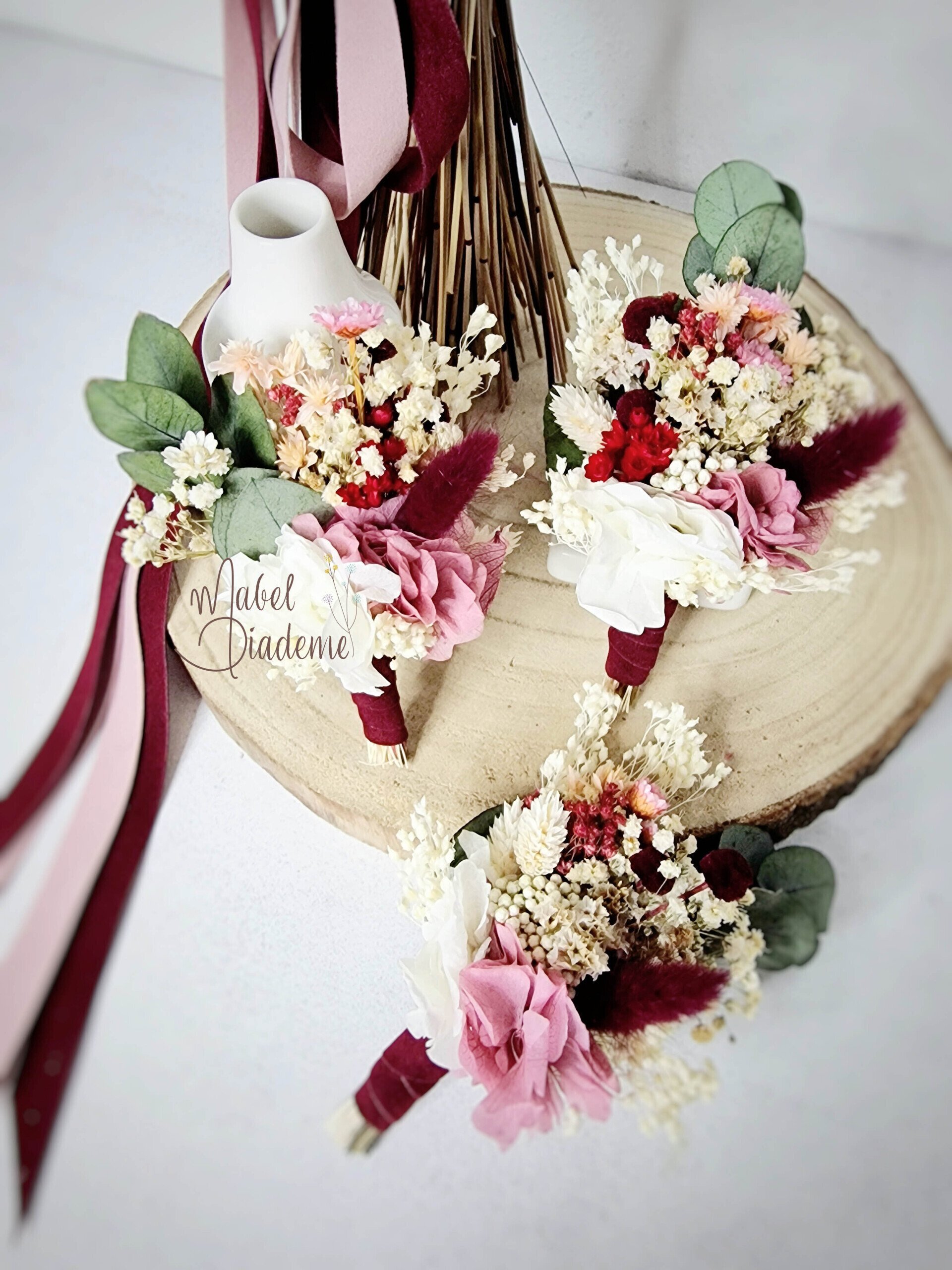 Ramo de novia silvestre rosas rojas burdeos flores preservadas