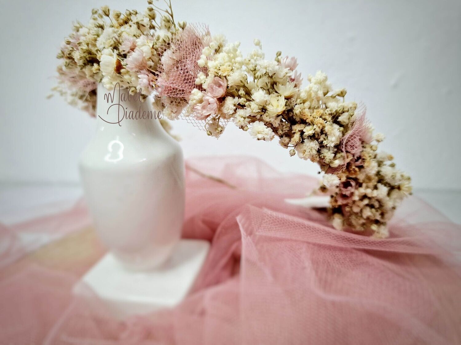 Corona flores preservadas paniculata rosa nude tull