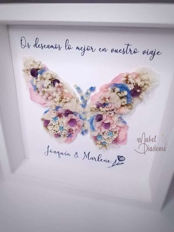 Cuadro Personalizado de Mariposa con Flores Preservadas – Regalos bonitos