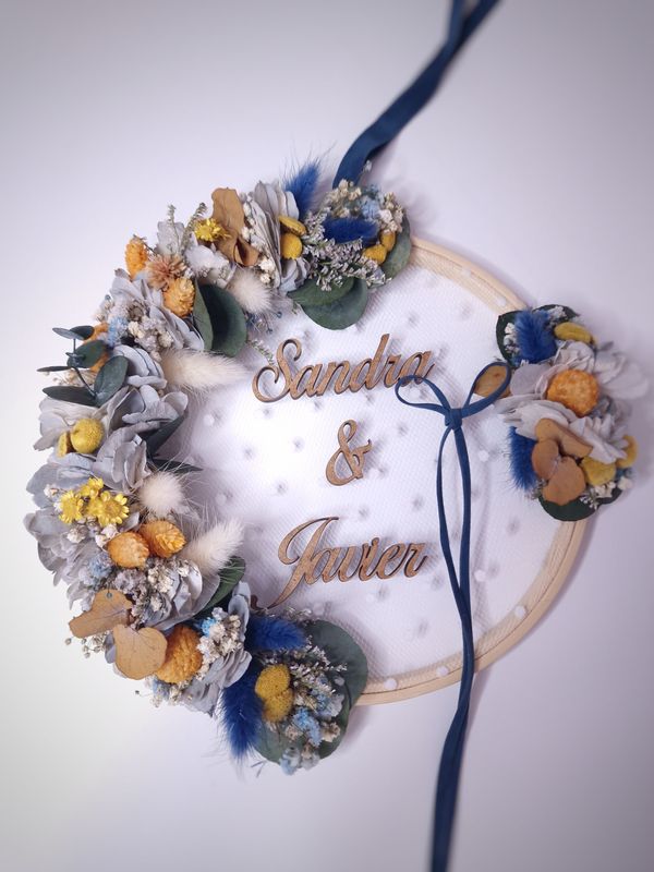 ? Bastidor de Flores Preservadas – El Porta Alianzas Perfecto para tu Boda