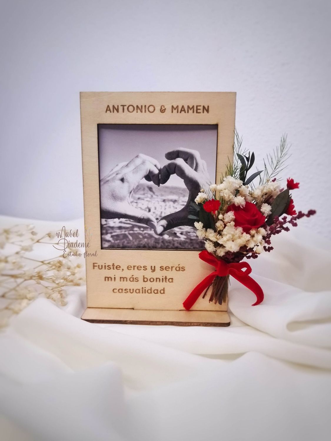 Marco madera fotografía ramillete flores preservadas regalos bonitos y originales