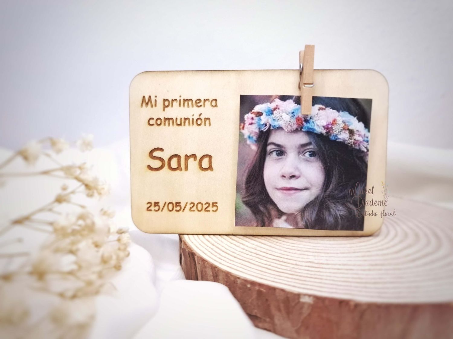 Marco de Madera  imánPersonalizado para Comunión o Bautizo – Recuerdo Único para Invitados