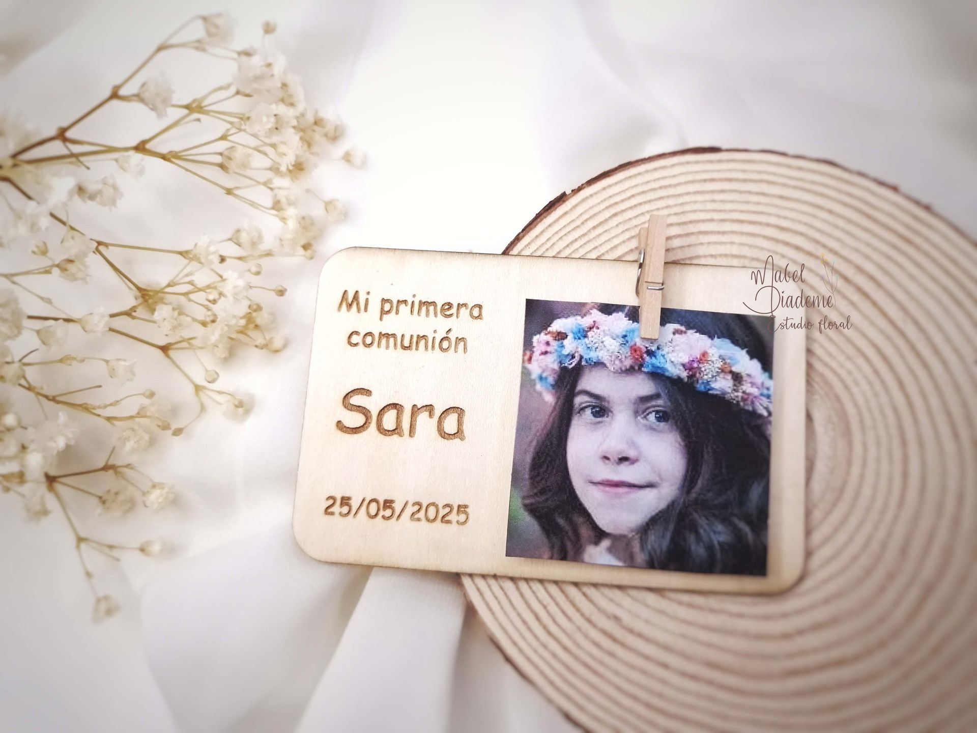 Marco de Madera  imánPersonalizado para Comunión o Bautizo – Recuerdo Único para Invitados