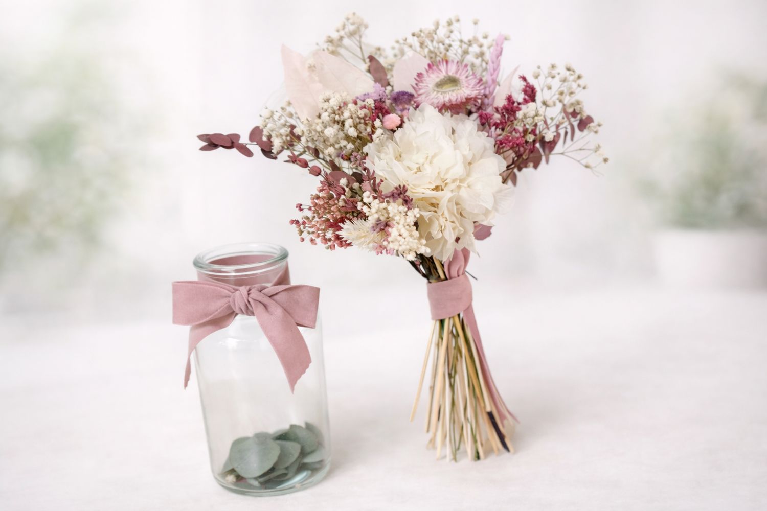 Ramito centro de flores preservadas rústico