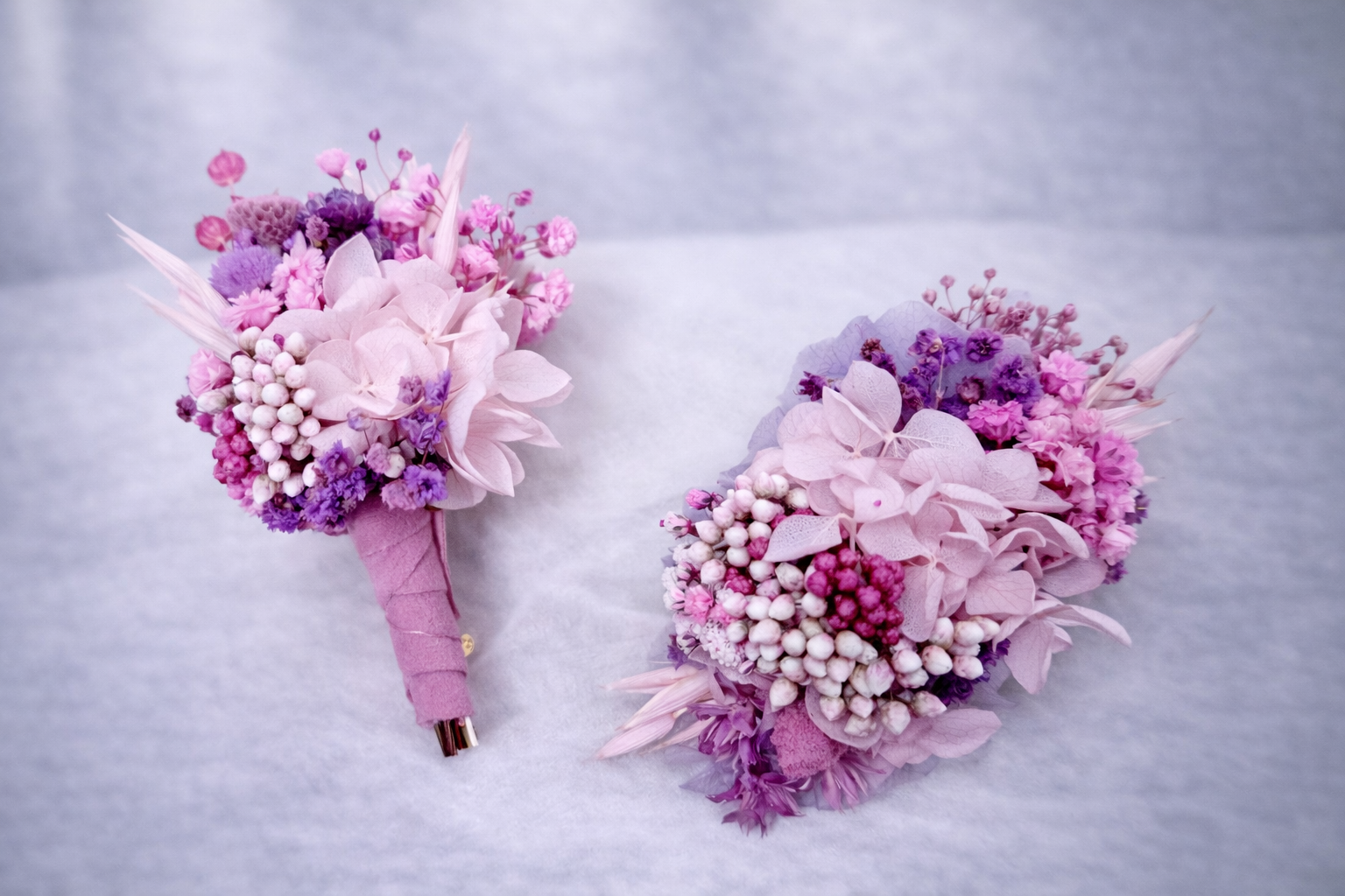 Tocado huertana flores preservadas pinza pico pato niña