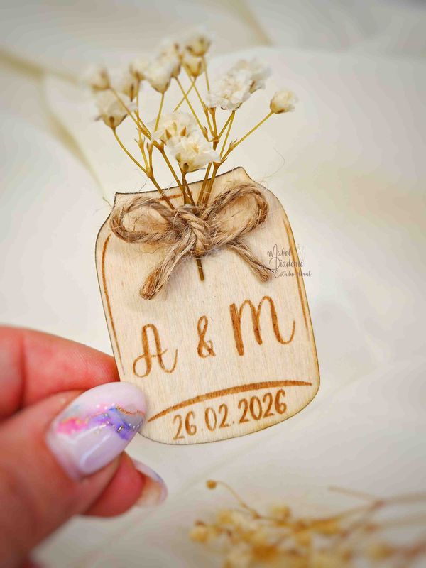 Imán personalizado con flores preservadas para invitados Imán personalizado con flores preservadas para invitados