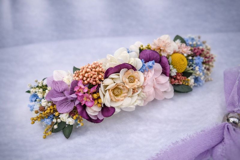 Pinza tocado de huertana flores preservadas