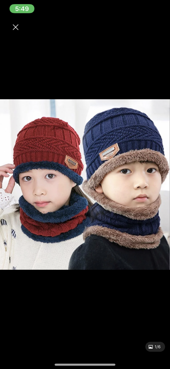 Winter beanie hate with the scarf 2 pics