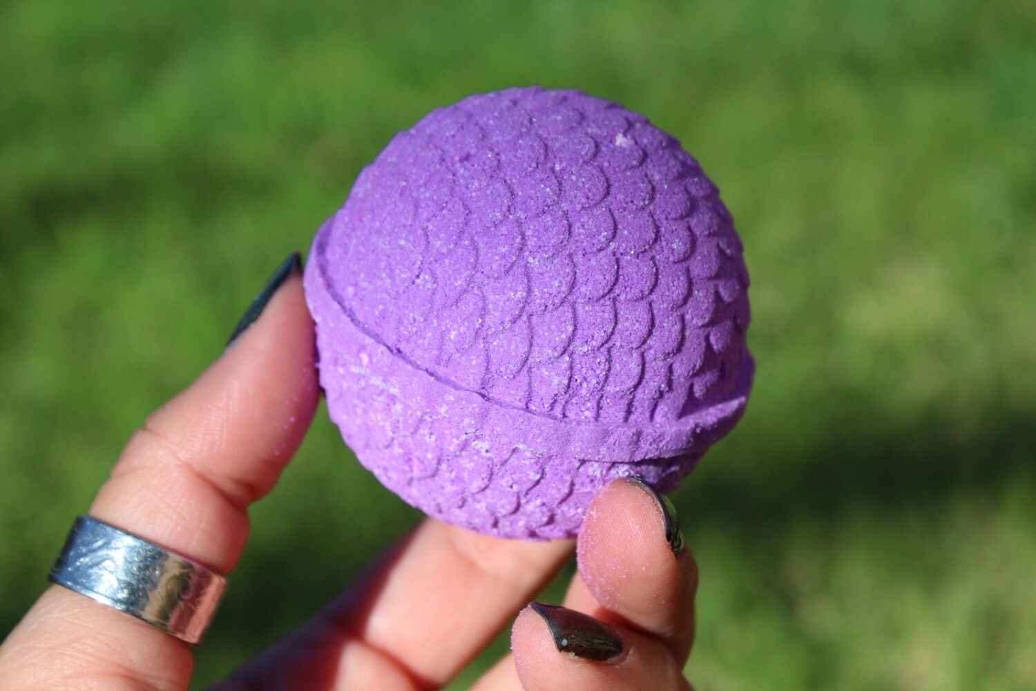 Mermaid Egg Bath Bomb