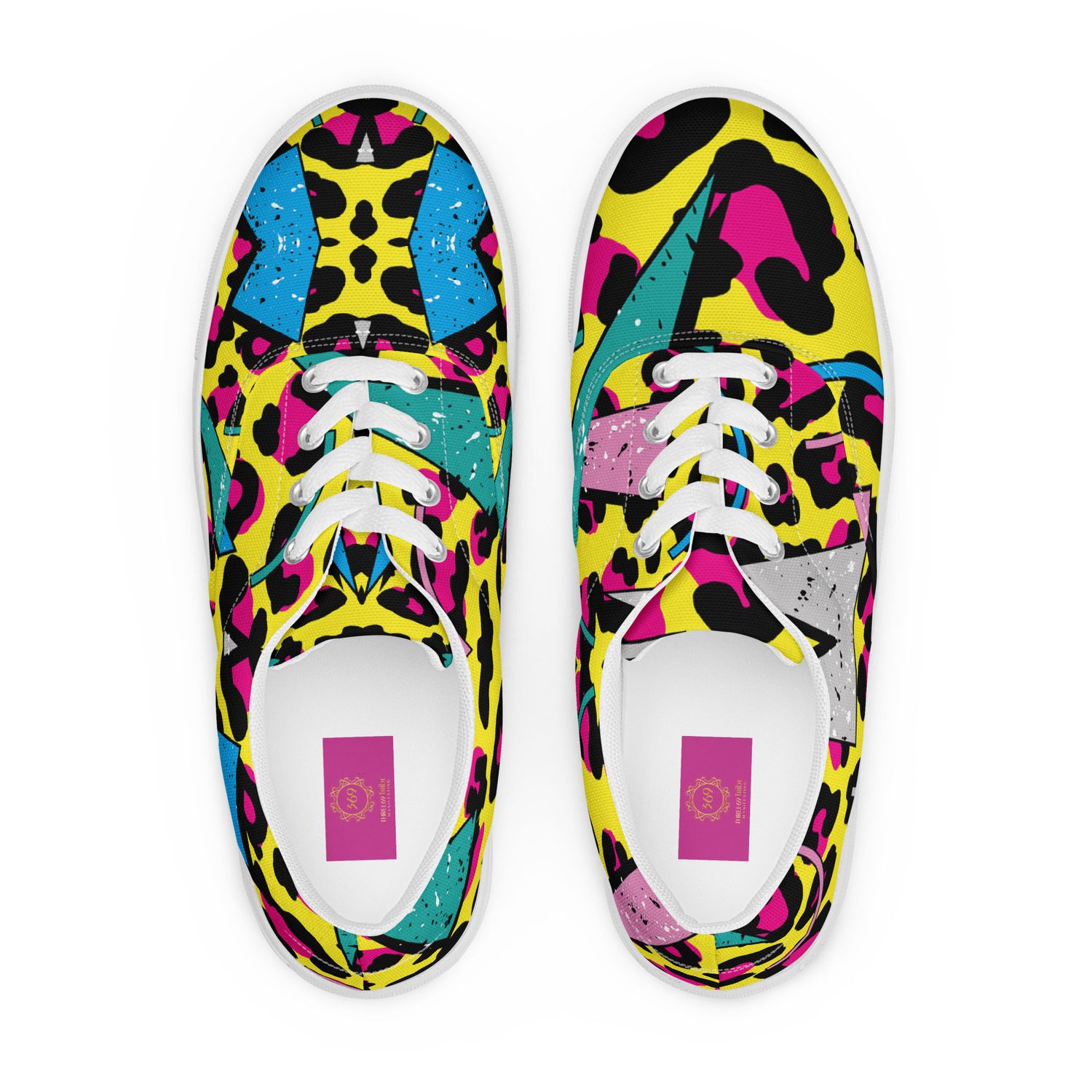 Women’s lace-up canvas shoes