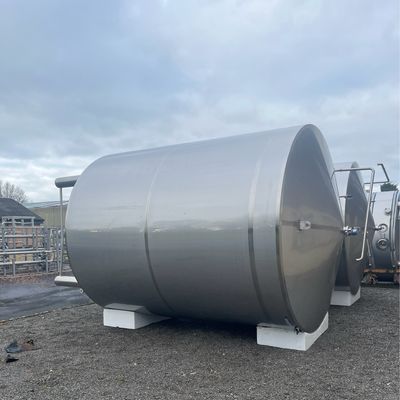 16M3 Jacket and Agitated