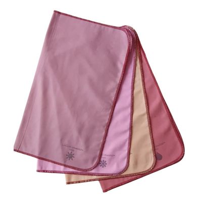 Pinkki - vuodenaikojen lisähuivit