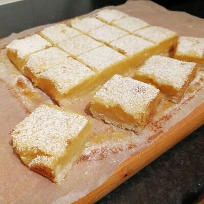 Tray bakes: Brownies / Lemon Squares / Chocolate Peanut Butter / Sticky Toffee Pudding