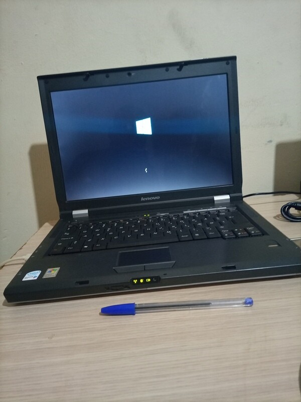 Lenovo Laptop