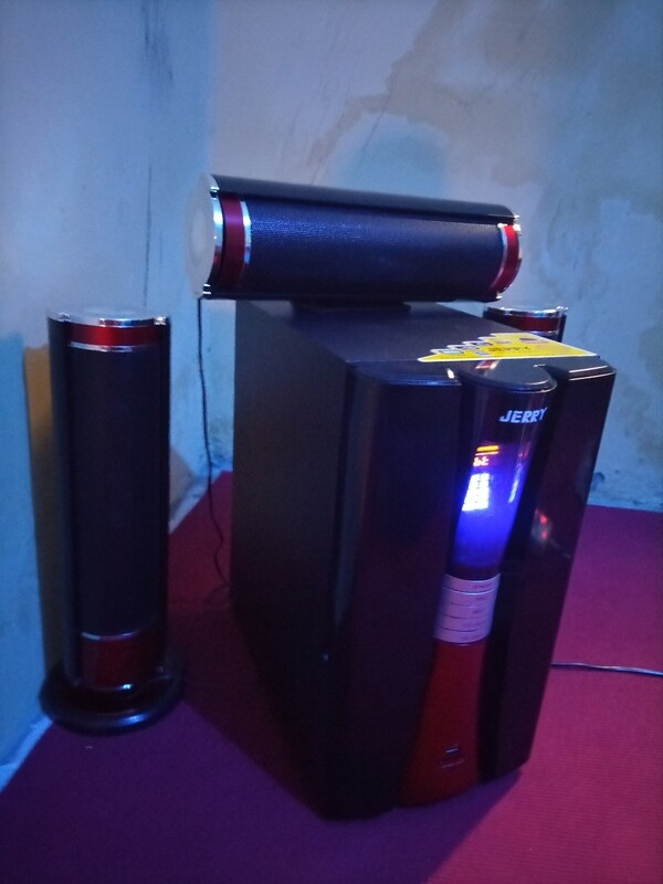 Jerry Power JR-D3 Home Theatre - Black/Red
