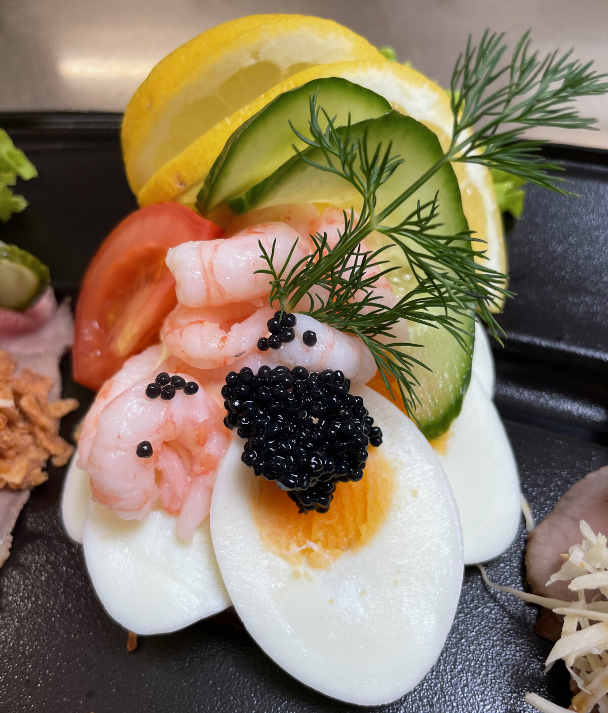 Æg, rejer og mayonnaise