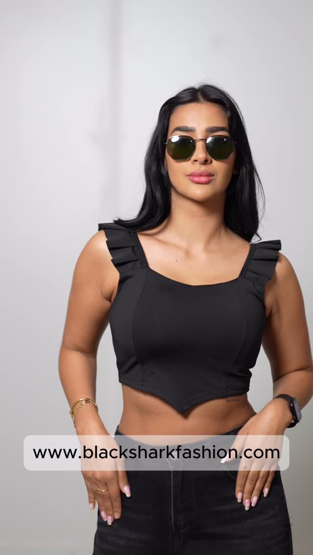 Sleeveless Crop Top