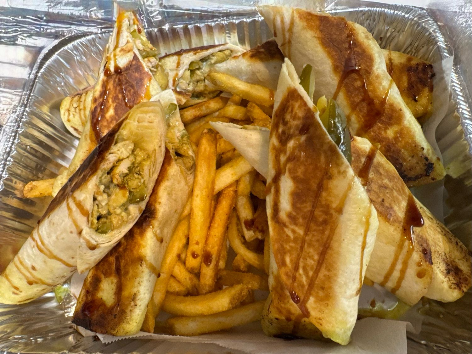 Family Meal 4 Sandwiches Shawarma, Chicken, and Fries