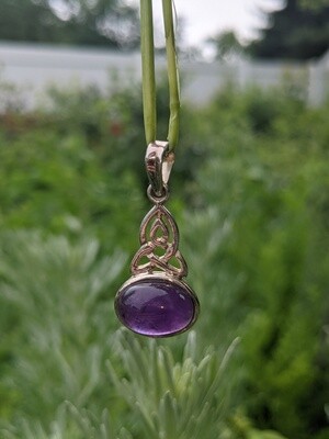 Celtic Knot with Amethyst Pendant by Crystal Earth (1144)