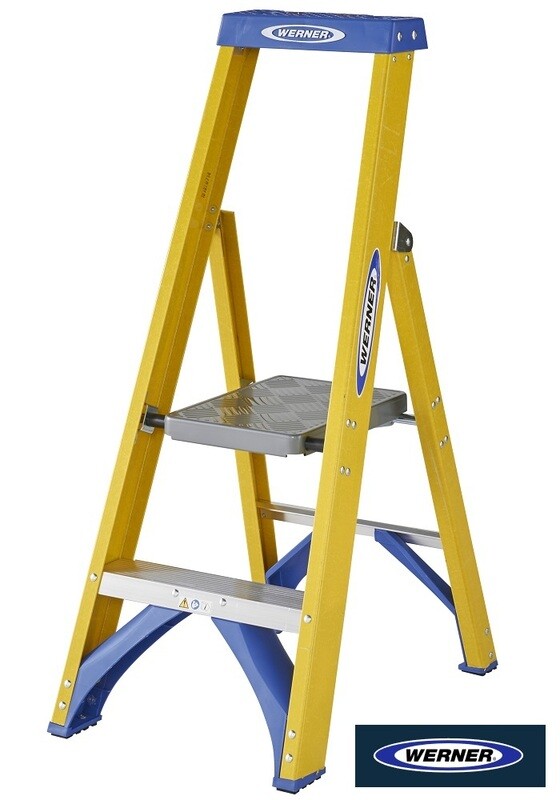 WERNER FIBREGLASS PLATFORM STEPLADDER 2 TREAD