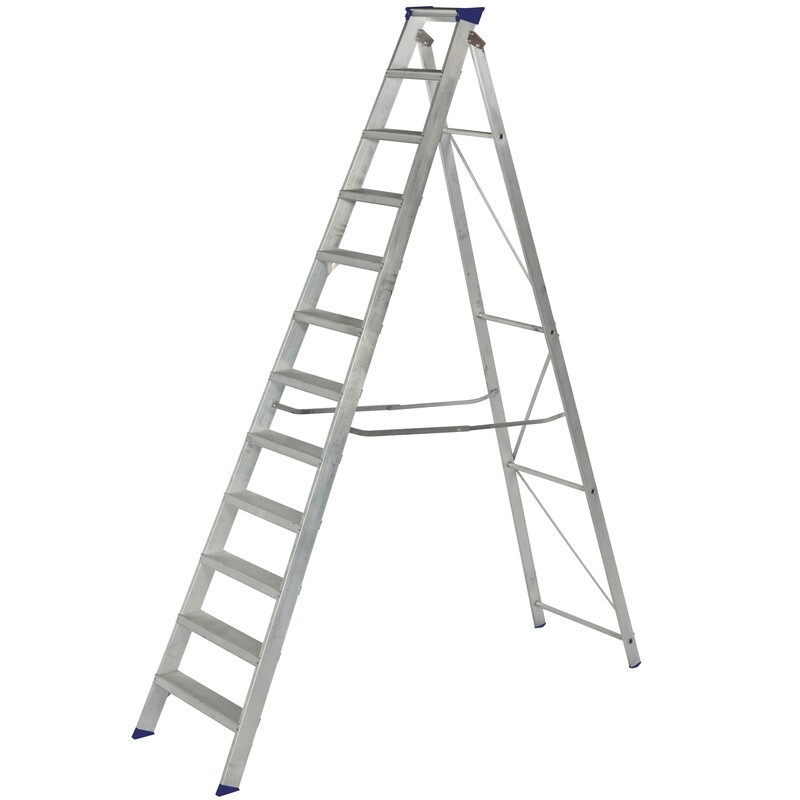 WERNER MASTERTRADE™ SWINGBACK STEPLADDER 12 TREAD