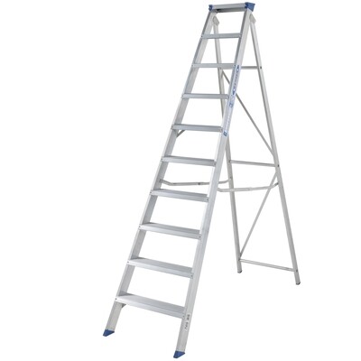 WERNER MASTERTRADE™ SWINGBACK STEPLADDER 10 TREAD