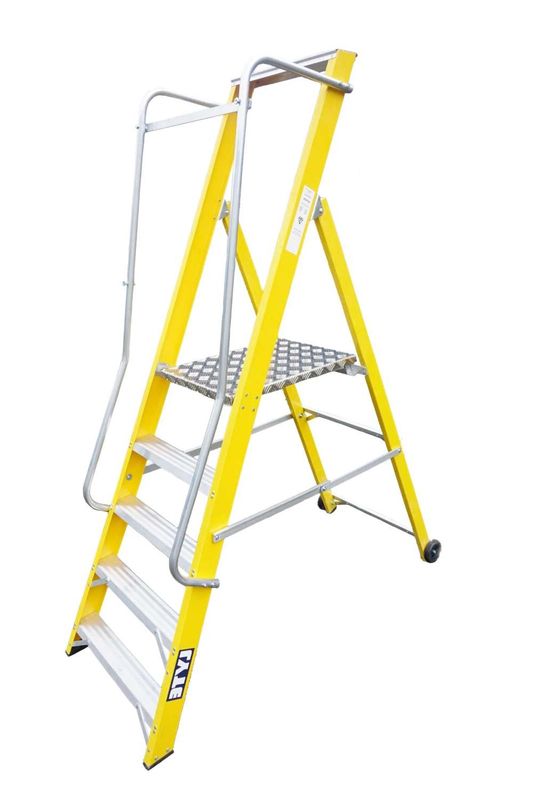 LYTE FIBREGLASS WIDE PLATFORM STEPLADDER 5 TREAD