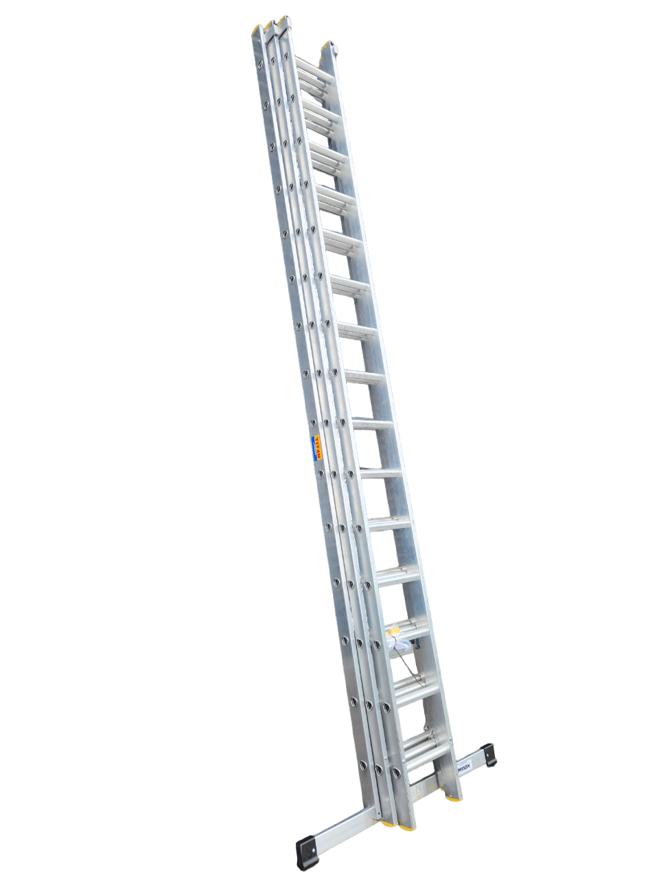 LEWIS PRO TRIPLE EXTENSION LADDER 3.95M