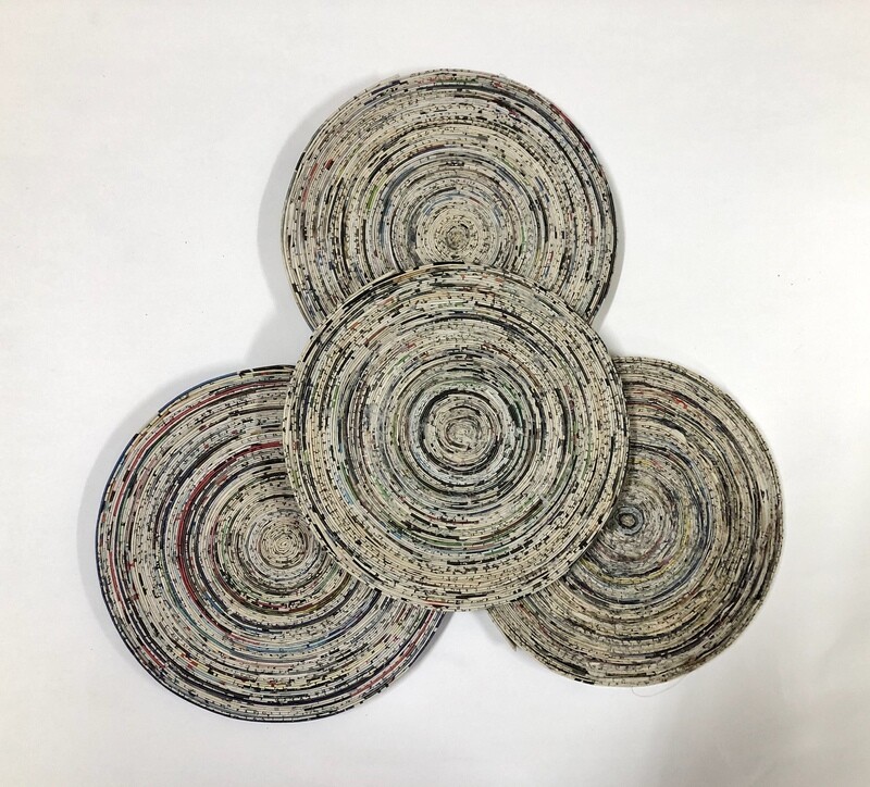 Newspapers Hot Mats - Small / 16 cm / قاعدة من الجرائد - حجم صغير