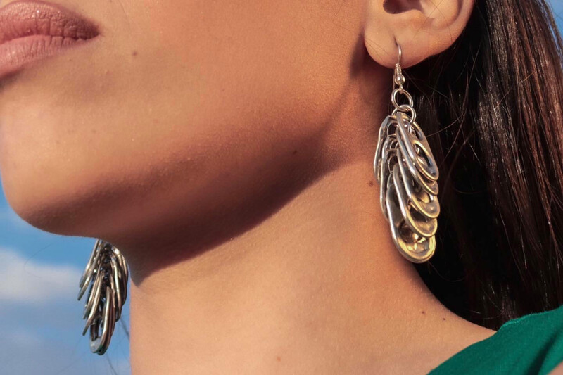 Can Tabs Earrings / حلق كانز 