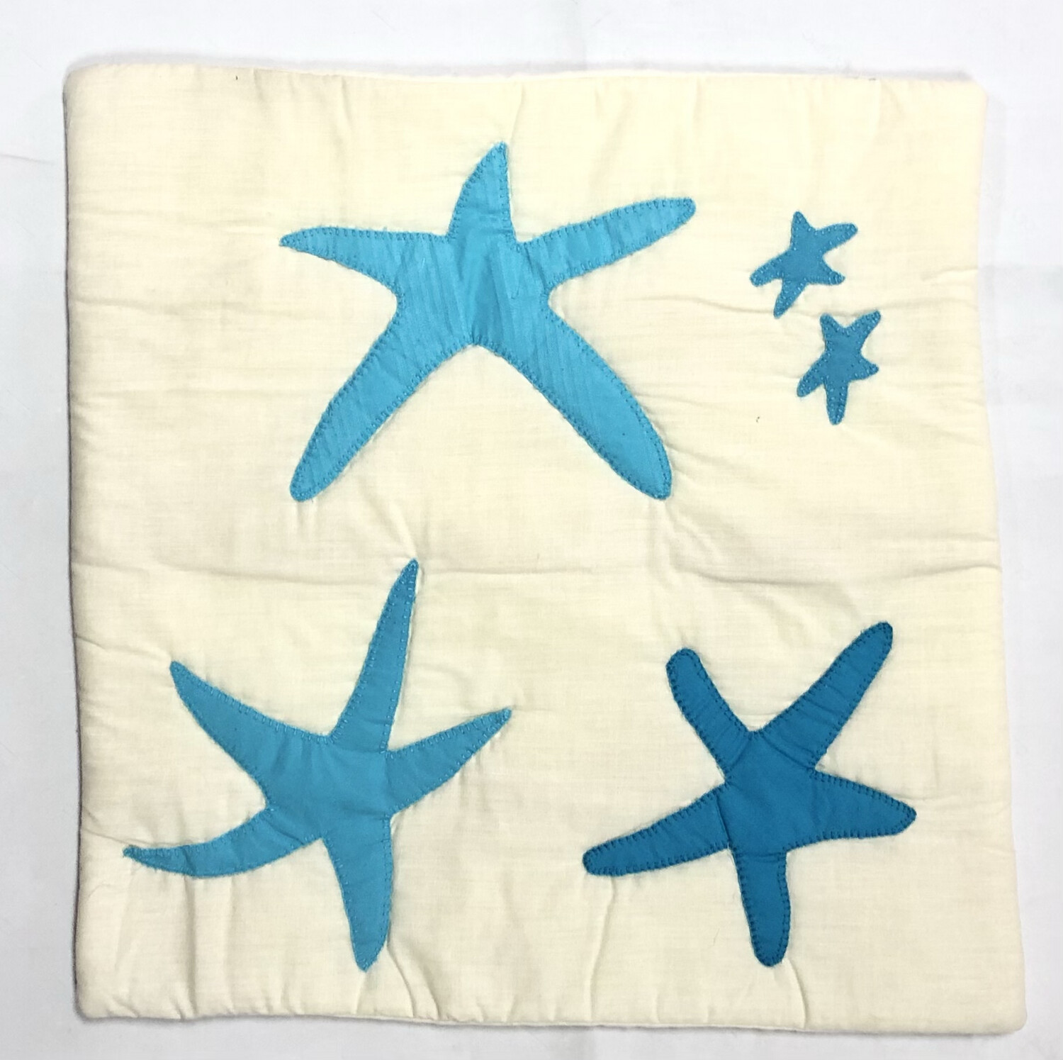 Applique Cushion Cover ( Starfish) /45*45 cm / كيس خددية أبليك ( نجمة بحر ) 00134