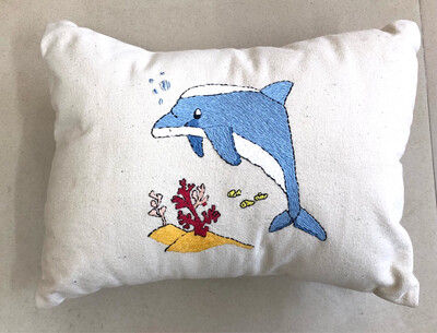Embroidered cushion With Filling ( Dolphin ) / 35*45 cm / خددية تطريز بالحشو (درفيل )