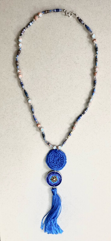 Magazines Paper Beads With Crochet And Whole Nespresso Pendant / 30 cm / سلسلة من الخرز الورقي ( المجلات ) مع دلاية كروشيه و نسبرسو كاملة