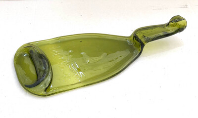 Pistachio Bottle  / زجاجة فسدقي 