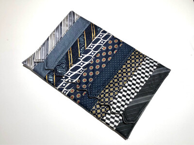Ties Bag Without Handel (For iPad ) /20×30 cm / شنطة يد كرافتات ( للآيباد )