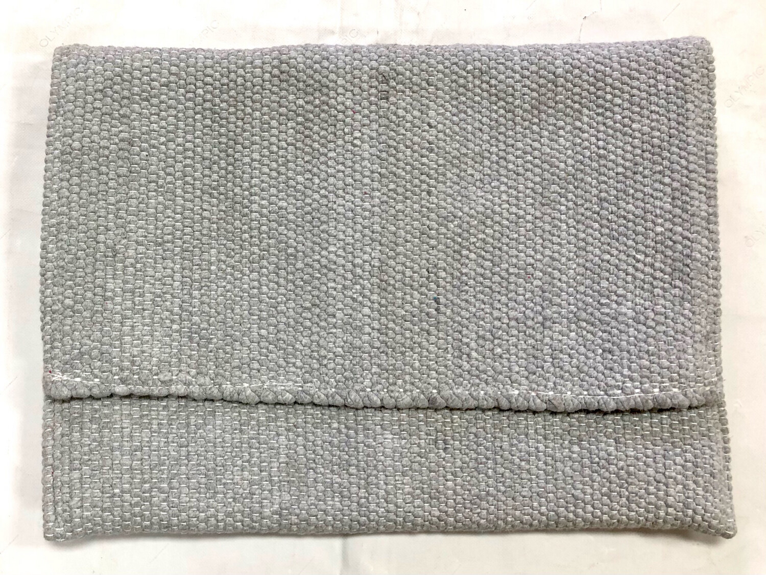 Woven Laptop Sleeve - Plain Fabric / 27-30*37-40 cm / حافظة لابتوب من قماش سادة منسوج